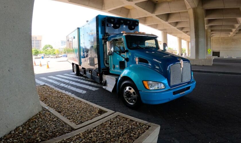 Hydrogen-powered rescue truck just smashed a world record, and it only spits out water