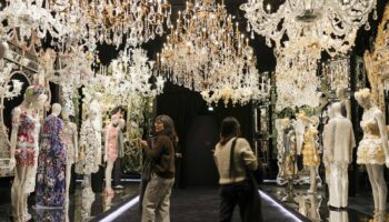 Dolce & Gabbana s’expose au Grand-Palais : la mode version faste