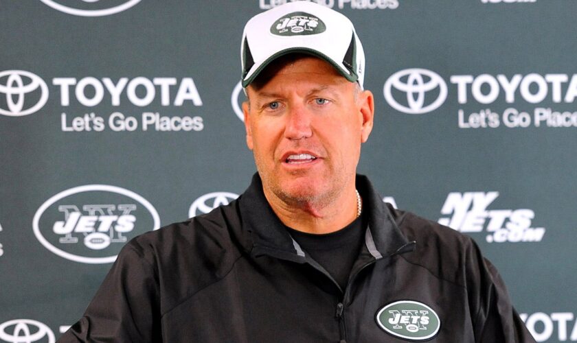 Ex-Jets coach Rex Ryan gives sly reaction to Patriots' decision to hire Mike Vrabel