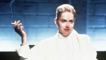 "Je l'ai giflé" : cette scène culte de Basic Instinct a été '"une trahison" pour Sharon Stone