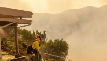 « Tous nos amis ont perdu leur maison » : à Los Angeles, les incendies s’étendent et le bilan grimpe à 16 morts