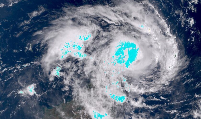 « On est très inquiet » : Mayotte touchée par la tempête tropicale Dikeledi