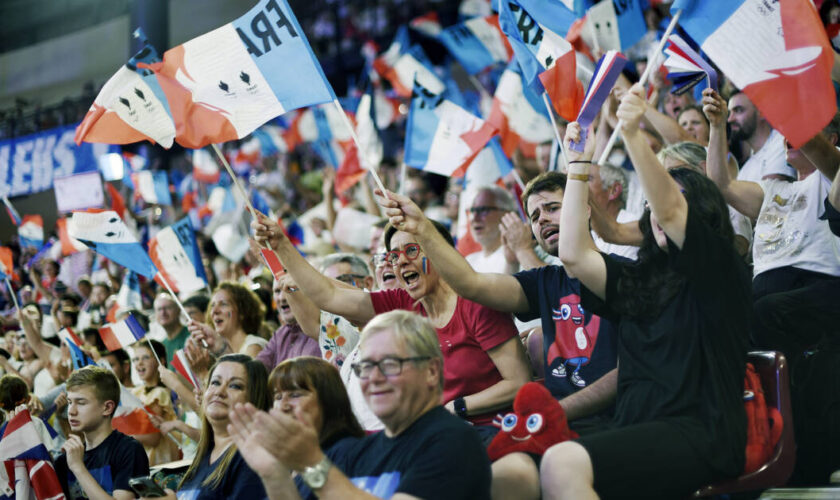 EN IMAGES – Les supporteurs mettent le feu aux Jeux paralympiques