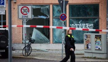 Silvester in Berlin: Razzia in Berlin nach Explosion von Kugelbombe an Silvester