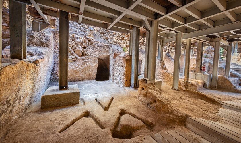 Structure discovered in Jerusalem's City of David dates back to the First Temple, study finds