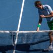 À l’Open d’Australie, Daniil Medvedev détruit une caméra avec sa raquette