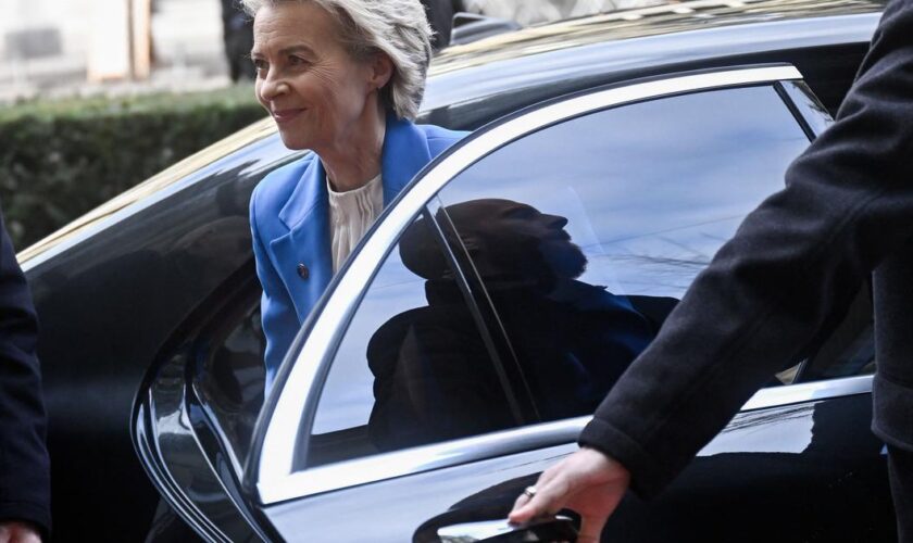 L’hospitalisation d’Ursula von der Leyen, un “secret” mal gardé à Bruxelles