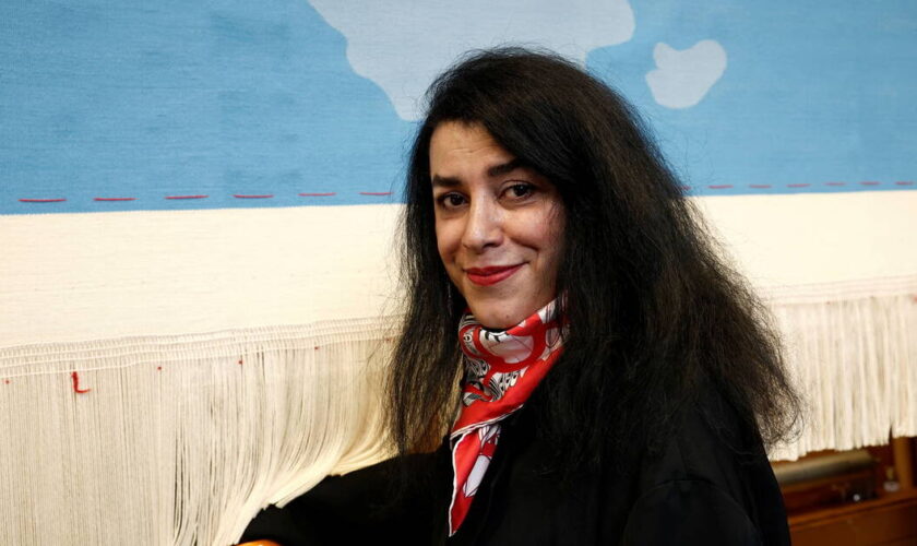 Marjane Satrapi refuse la légion d’honneur pour dénoncer l’hypocrisie de la France vis-à-vis de l’Iran