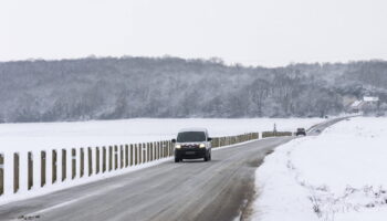 Météo : grand froid, neige-verglas... 19 départements en alerte, les prévisions détaillées