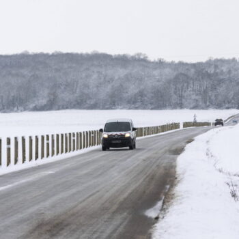 Météo : grand froid, neige-verglas... 19 départements en alerte, les prévisions détaillées