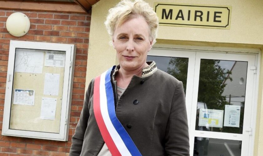 Marie Cau, première maire transgenre élue en France dans le Nord, démissionne