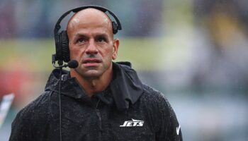 Cowboys eye ex-Jets head coach Robert Saleh after moving on from Mike McCarthy: report