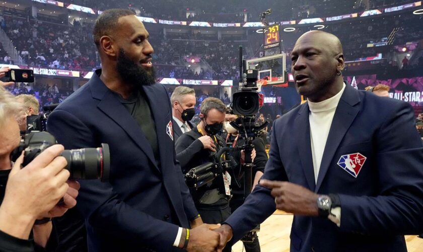 Lakers' LeBron James recalls being 'unguardable' while competing against Michael Jordan as a teen