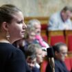 La cheffe des députés LFI Mathilde Panot dit "croire" que les quatre composantes du Nouveau Front populaire (PS, PCF, Ecologistes et LFI) voteront la motion de censure que son groupe déposera le 14 janvier