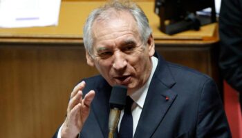 Retraites : la réunion des partenaires sociaux aura bien lieu vendredi à 11 heures autour de Bayrou