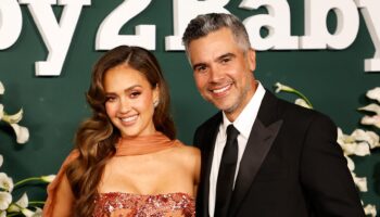 Jessica Alba et son mari Cash Warren divorcent après 17 ans de mariage