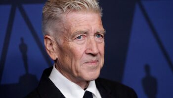 Mort de David Lynch, cinéaste “visionnaire” et “surréaliste”