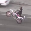 Dozens of decoy riders caught on camera joining California Highway Patrol dirt bike police chase through LA