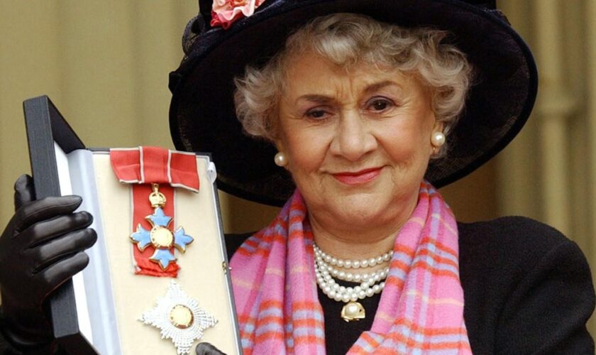 Award-winning actress Dame Joan Plowright has died