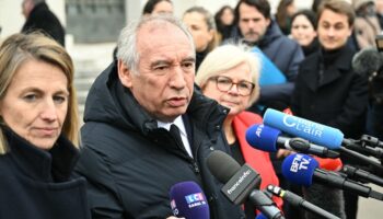 François Bayrou a lancé, vendredi 17 janvier 2025, une difficile concertation sur la très décriée réforme des retraites, adoptée au forceps en 2023.