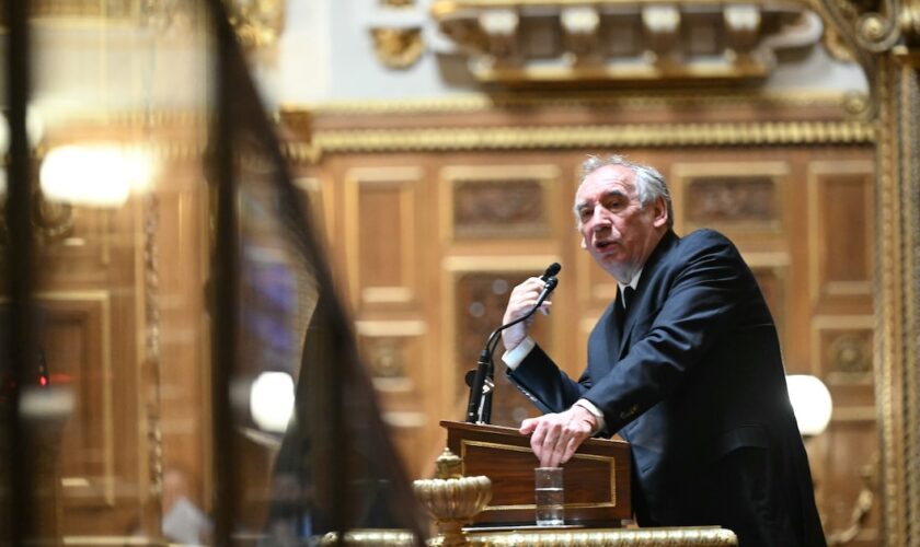 François Bayrou au Sénat, à Paris, le 15 janvier 2025