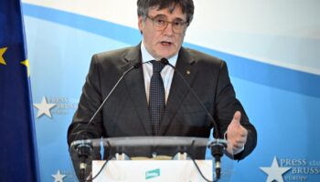 Puigdemont suspend son soutien au gouvernement espagnol : “Le fil se tend, mais ne rompt pas”