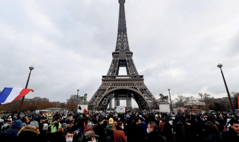 Affaire Cédric Chouviat : trois policiers bientôt jugés à Paris pour homicide involontaire