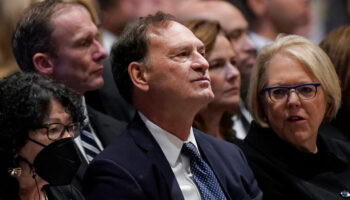 Alito Spoke With Trump Shortly Before Supreme Court Filing