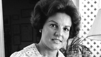 Anita Bryant, Whose Anti-Gay Politics Undid a Singing Career, Is Dead at 84