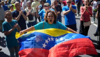 Au Venezuela, le sombre défilé de l’opposition contre l’investiture de Nicolas Maduro