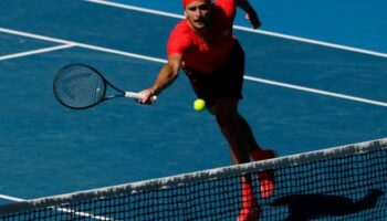 Australian Open 2025: Alexander Zverev erreicht Achtelfinale, Laura Siegemund scheidet aus