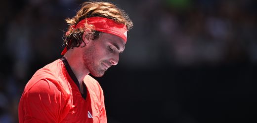 Australian Open: Tennis-Star Stefanos Tsitsipas in Runde eins raus, Coco Gauff ist weiter