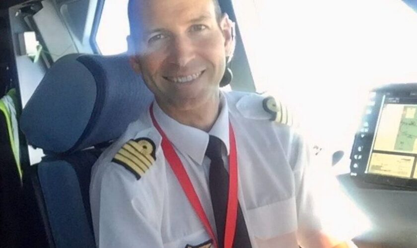 « Avec mon avion, je participe à tout ça » : pilote de ligne depuis plus de 20 ans, il démissionne à cause de son « éco-anxiété »