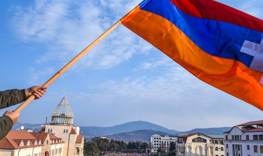 Azerbaïdjan : le procès des anciens dirigeants d’Artsakh accusés de «terrorisme», de «séparatisme» et de «crimes de guerre» s’ouvre ce vendredi