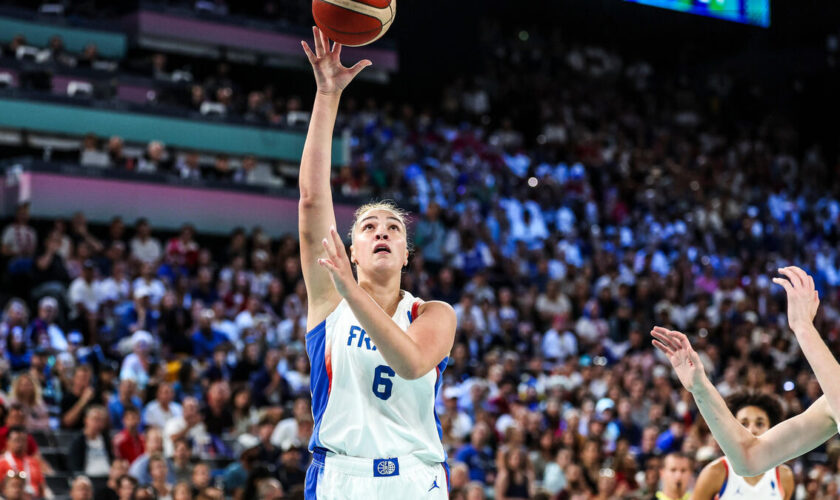 Basket : la vice-championne olympique avec les Bleues Alexia Chery est enceinte