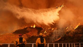 Brände in Los Angeles: Exklusive Aufnahmen aus dem Sperrbezirk der Feuerkatastrophe