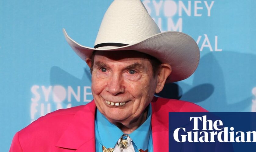 Chad Morgan, Australian country music star, dies aged 91