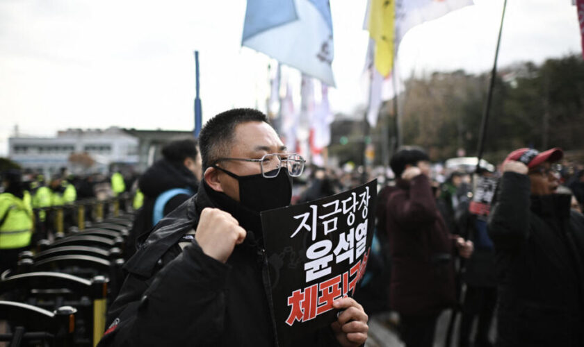 Corée du Sud : quels scénarios après la tentative ratée d'arrêter le président déchu Yoon Suk-yeol ?