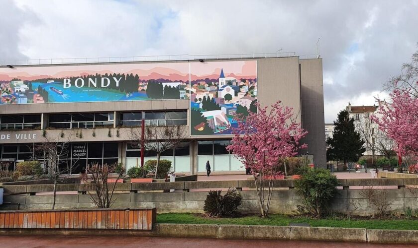 Cyberattaque, salaires en retard, menaces de grève… la mairie de Bondy sous tension