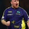 Darts-WM 2025: Luke Littler demontiert Michael van Gerwen