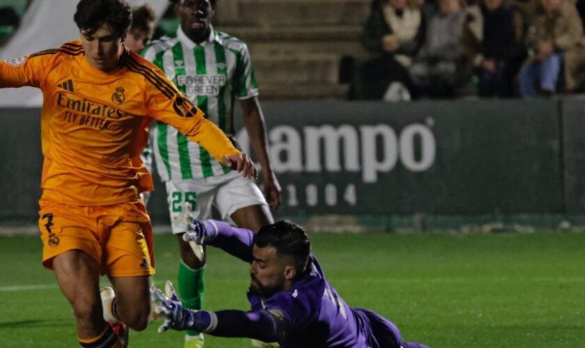 El Betis Deportivo confirma la crisis tras  caer ante el Castilla (1-3)