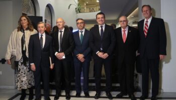 El doctor José López Miranda, Manuel Gahete y Gerardo Olivares y Donantes de Sangre, premios Averroes 2024