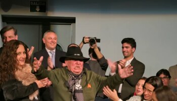 El mundo del flamenco rinde un rotundo tributo a El Cuchara, el decano del cante de Utrera