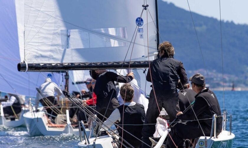 El oro olímpico Domingo Manrique se enrola en el Valmy de Marina Coruña