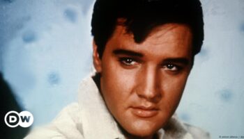 Elvis at 90: King forever?