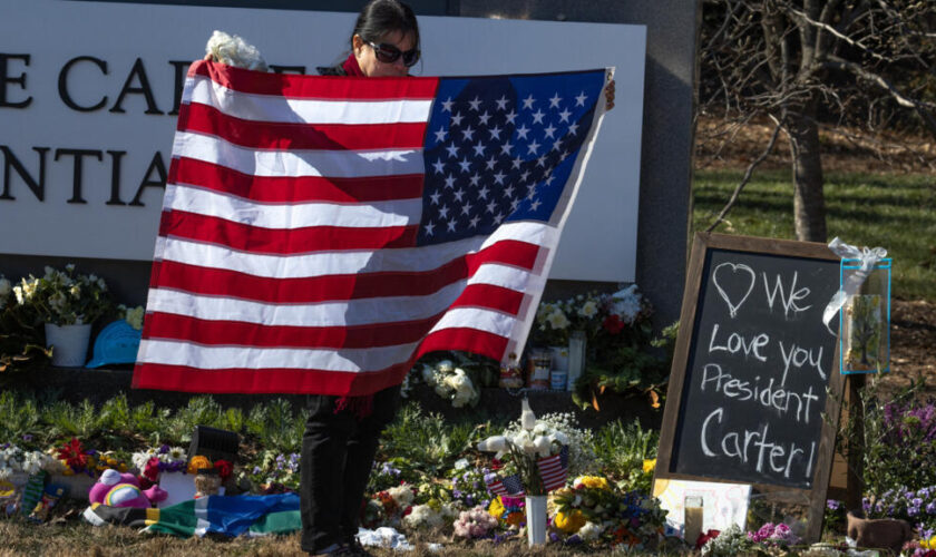 États-Unis : les Américains rendent hommage à l'ancien président Jimmy Carter