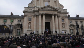 French Pay Final Respects to Far-Right Firebrand