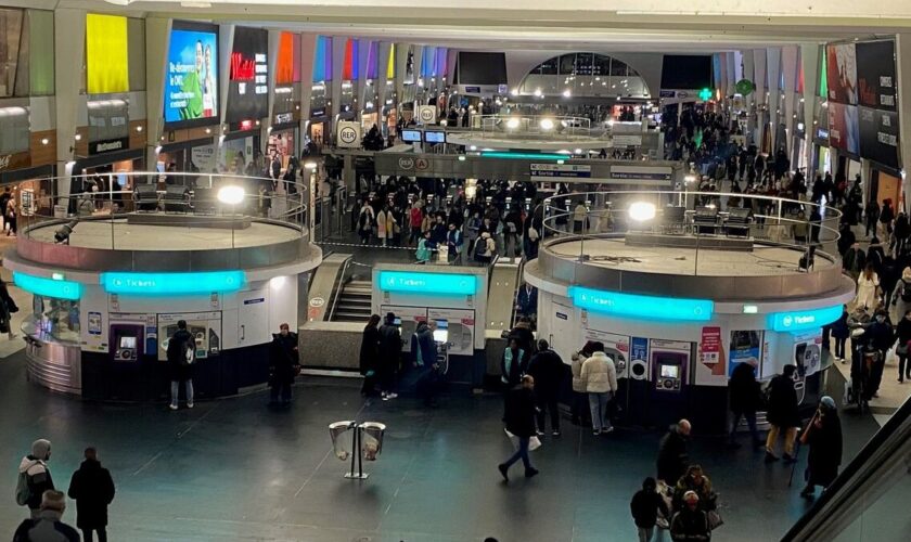 Gare de La Défense, Stade-de-France, Vincennes… Grâce au ticket unique, les « pièges tarifaires » disparaissent