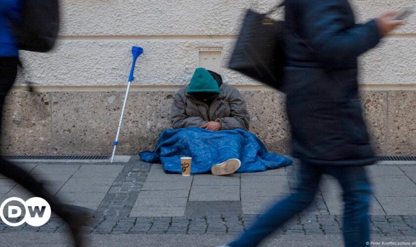 Germany: More than half a million homeless, new report says