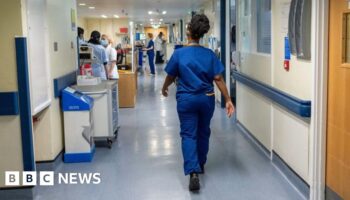 Government unveils plan to cut NHS waiting list backlog